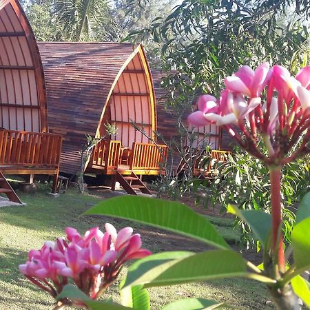 Blue Moon Meno Hotell Gili Meno Eksteriør bilde
