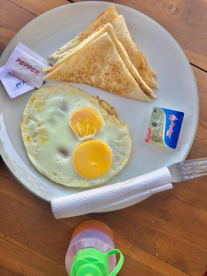 Blue Moon Meno Hotell Gili Meno Eksteriør bilde