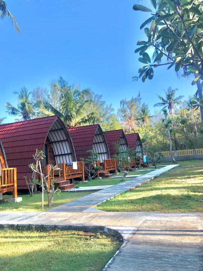 Blue Moon Meno Hotell Gili Meno Eksteriør bilde
