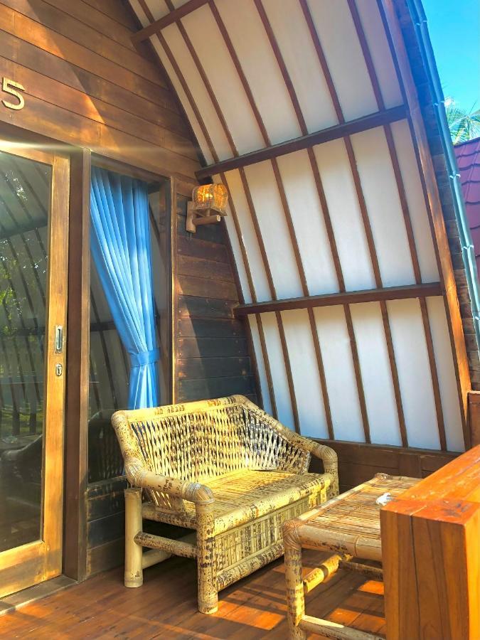 Blue Moon Meno Hotell Gili Meno Eksteriør bilde