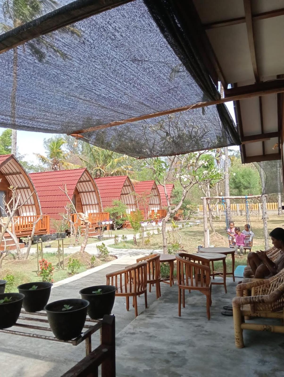 Blue Moon Meno Hotell Gili Meno Eksteriør bilde